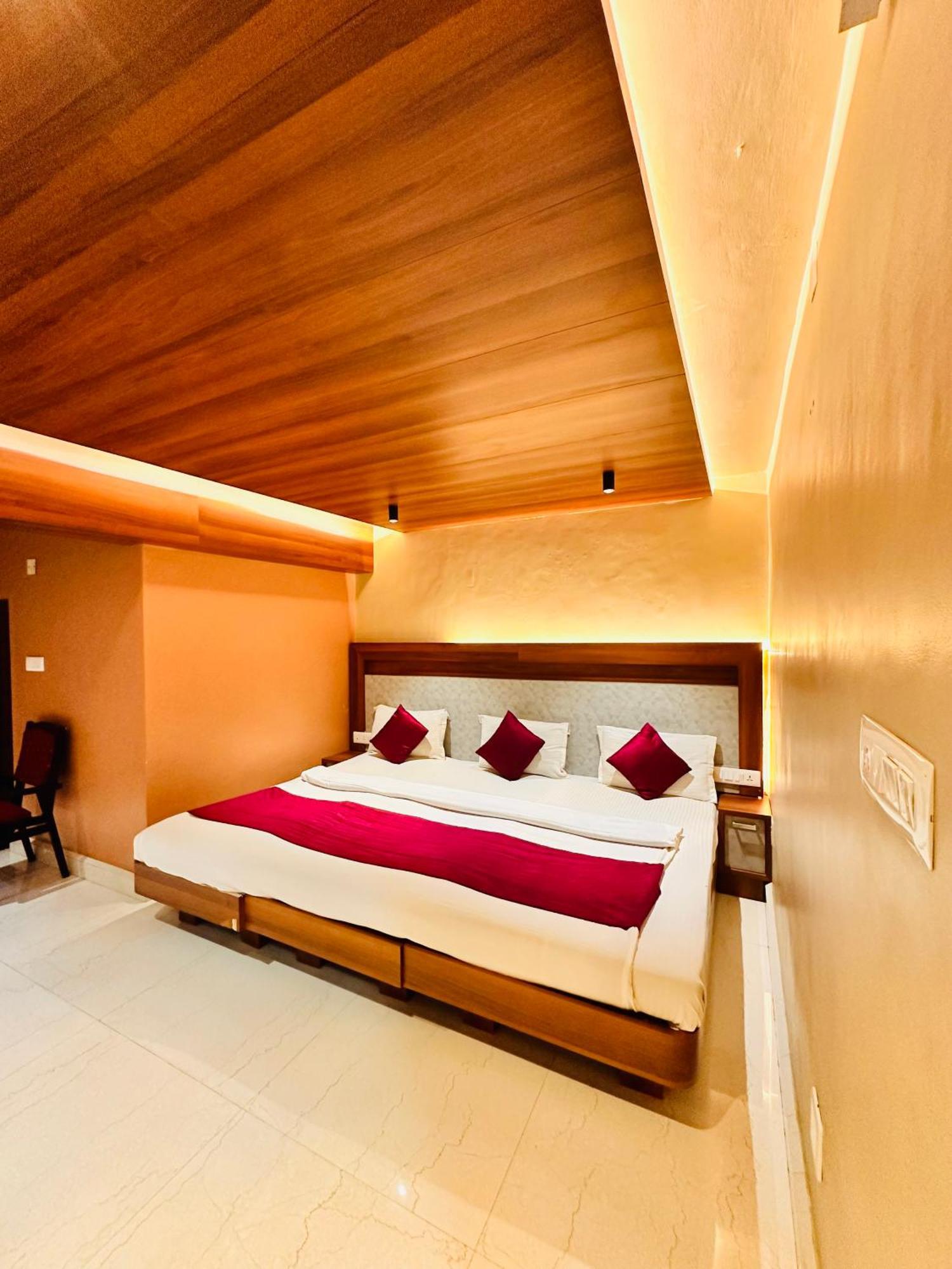 Hotel City Palace Ooty Exterior foto